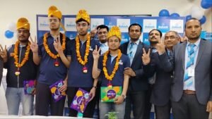 Shreyas Lohia of Aakash Educational Services Limited, Lucknow became the UP state topper