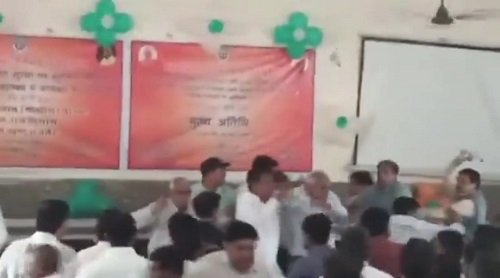 Chaos in program marking completion of 8 years of BJP government in Moradabad, UP