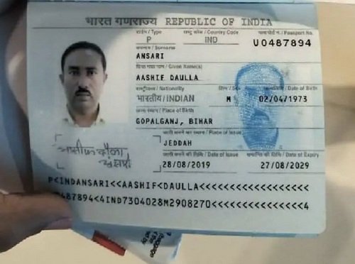 Passenger coming from Delhi to Lucknow in Air India flight dies