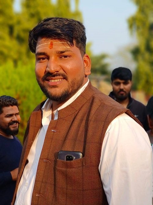 'Samples' are the ones who keep the youth unemployed - Mridul Mishra