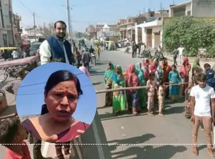 On International Women's Day, women protested against the liquor shop in Shahjahanpur, Uttar Pradesh