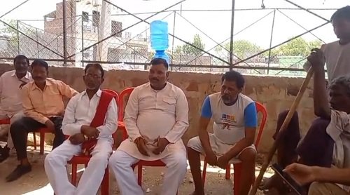 A delegation of Maharishi Valmiki Sena (Atal) met the victim's family, demanding justice