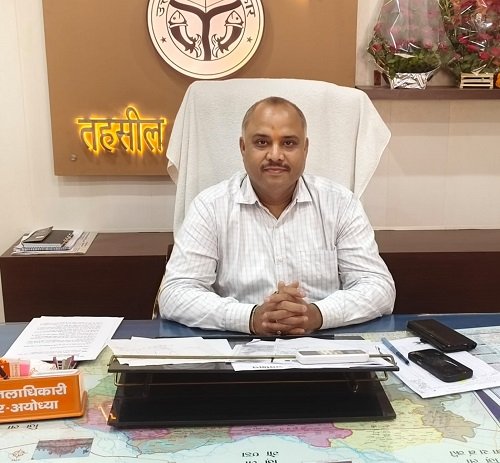 Popular and hardworking officer Ram Prasad Tiwari took over the charge of Sadar Tehsil, gave instructions for immediate resolution of public problems as soon as he took the chair