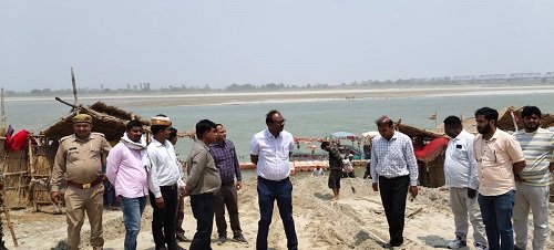 Municipal Commissioner inspected all the ghats of Saryu in view of Lord Parshuram Jayanti and Akshay Tritiya/Akha Teej festival