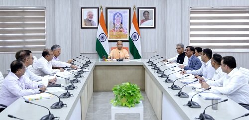 CM Yogi reviewed the UP Pollution Control Board, said – the board should be reorganized according to the changing times