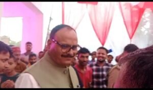 Deputy Chief Minister Brijesh Pathak reached Trilokpur Majra Gaurav Usmanpur today