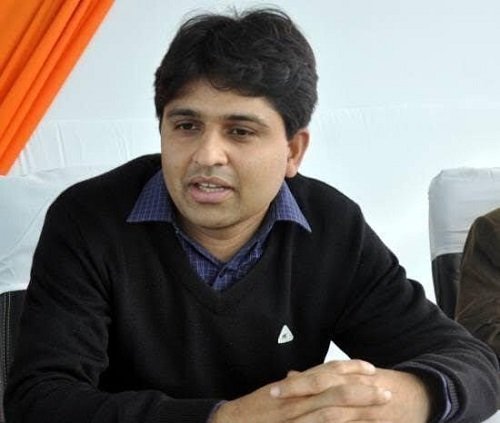 Vijay Kiran Anand becomes the new CEO of Invest UP
