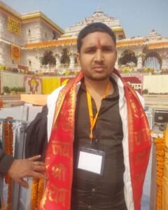 Bijnor: A young man sleeping at home was murdered with a sharp weapon, property dispute suspected