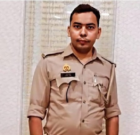 Constable Ajit's 'extortion game' exposed, the entire system continued running under the nose of the officers