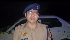 Encounter with criminals in Gosainganj area, one criminal was caught by the police and two escaped from the spot.