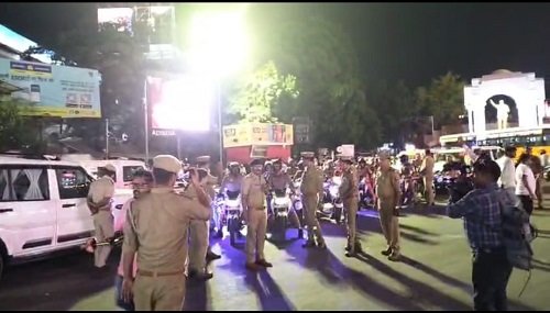 Security campaign conducted before emergency mock drill in Hazratganj, police conducted flag march