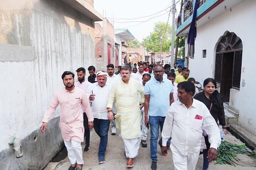 Mayor and Municipal Commissioner inspected Nishadraj Ward and Maa Pateshwari Ward