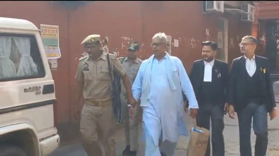 Lucknow: Serial killer Raja Kalandar and his accomplice Bachchraj sentenced to life imprisonment in a 25-year-old double murder case