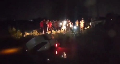 Bijnor: Criminals' car falls into canal, one policeman dies due to electric shock, four injured