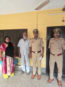 Lucknow: Thakurganj police reunited a separated elderly couple, smile returned on the woman's face