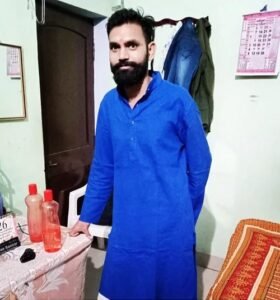 Bike rider died after being hit by a trailer, accident happened near Kakri Warfal, died while being taken to Varanasi