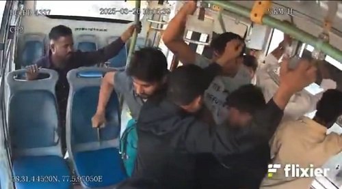 New Delhi: Be careful if you are traveling in buses, pickpockets are targeting passengers