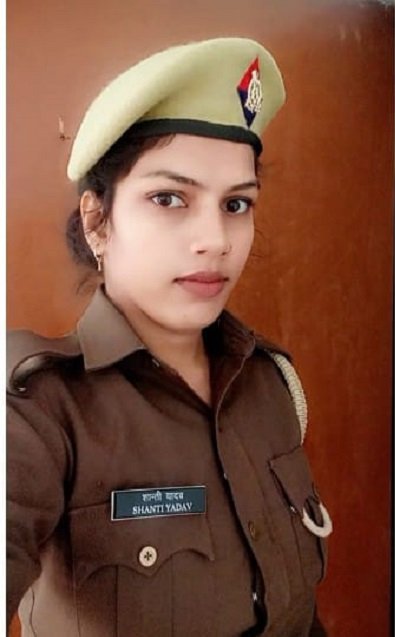 Ayodhya: Woman constable dies under suspicious circumstances, body found hanging from a noose in the room