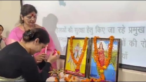 Lucknow: Monthly workshop of Women's Commission organized, detailed discussion on women's problems