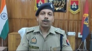 Lucknow: IRS officer Gaurav Garg reached Civil Hospital, DCP Central Ashish Srivastava gave information