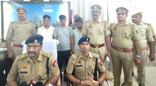 Agra: Big disclosure of ganja smuggling, Trans Yamuna Police caught 3 vicious smugglers