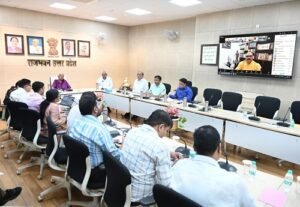A review meeting was held today at Raj Bhavan under the 'Prime Minister TB Free India Campaign' under the chairmanship of Uttar Pradesh Governor Anandiben Patel