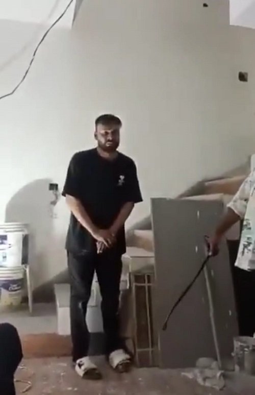 Indore: People beat up coach Mohsin Khan, accused of sexually abusing Hindu girls, objectionable videos found on his mobile