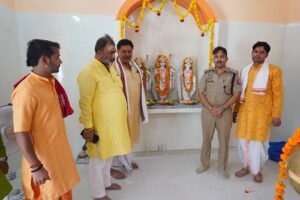 Lucknow: Rudreshwar Mahadev temple established in Hazratganj police station, police officers participated in the Prana-Pratishtha ceremony