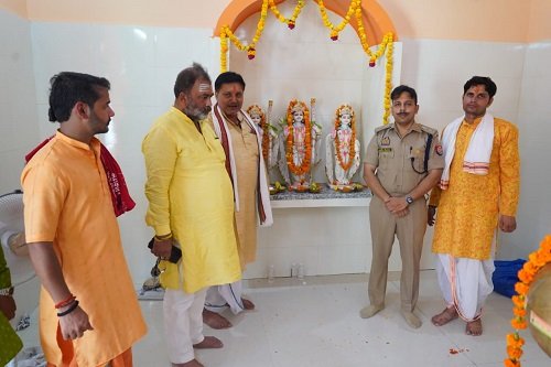 Lucknow: Rudreshwar Mahadev temple established in Hazratganj police station, police officers participated in the Prana-Pratishtha ceremony