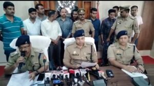 Ayodhya: Police solved 3 day old blind murder case, friends killed the young man in a dispute over money