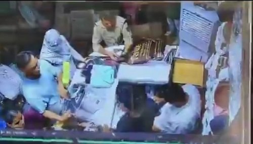 Meerut: Inspector's act caught on CCTV, absconded after stealing from jewellery shop, suspended