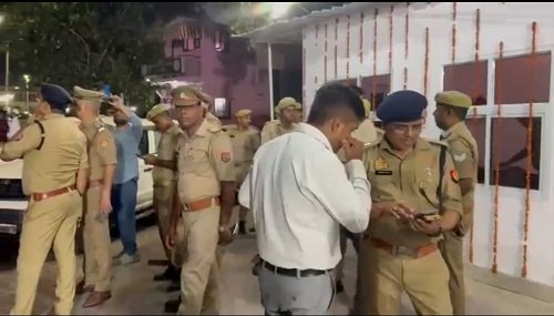 Lucknow: Tight security in the old city for the first procession of Muharram, surveillance through drones continues