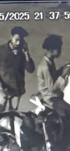 Fearless bike thieves terrorize Sarojini Nagar, Lucknow, four thieves steal Apache bike