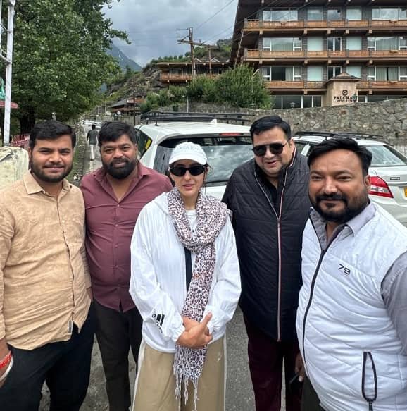 A huge influx of tourists flocked to Manali, the presence of film stars increased the craze