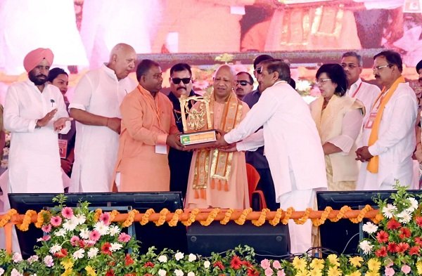 Earlier farmers were limited to only one or two crops, today they are earning profit by producing maize also: Yogi