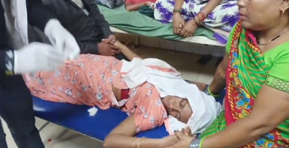 If it had been late then… silence would have taken the lives of mother and daughter, awareness of the neighborhood became a shield