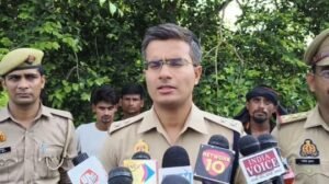 Aligarh: Body of a 20-year-old youth found in Shahjamal Idgah cemetery, serious head injury, girlfriend accused of murder