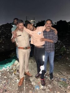 Lucknow: Half encounter of Anubhav Shukla alias Raja, a criminal with a bounty of Rs 1 lakh, injured in encounter with police