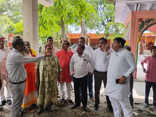 Negligence in development works will not be tolerated! Sadar MLA in action mode, reprimanded contractor in Medu