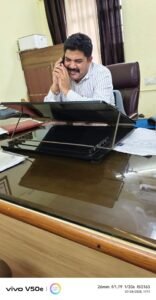 Questions raised on the working style of new divisional inspector Sushil Yadav in Lucknow RTO, atmosphere of fear and anger among applicants