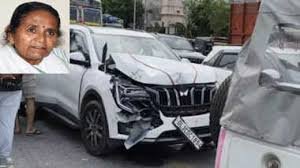 Hapur: Education Minister Gulab Devi's convoy met with an accident, minister injured, CCTV footage surfaced