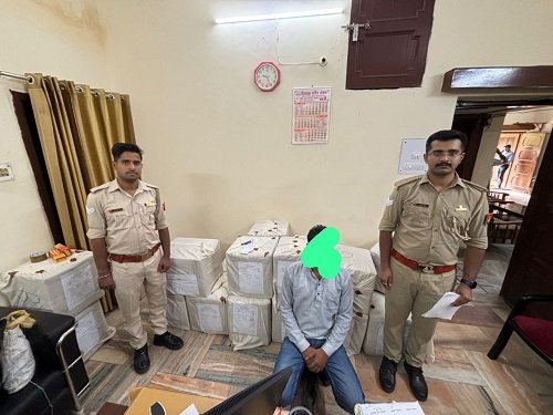 🔴 Breaking News: Major action by CBN in Lucknow, thousands of narcotic cough syrups seized, one arrested