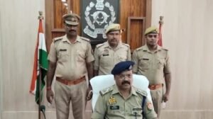 Theft disclosed by breaking the lock in Baba Bazar, accused Chelaram arrested, stolen jewellery recovered