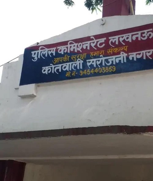 Lucknow: Splendor bike stolen from outside house in Sarojini Nagar, police investigating