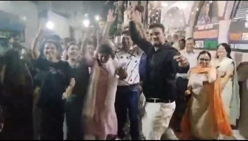 Lucknow: Festive atmosphere at the home of Group Captain Shubhanshu Shukla who returned from space