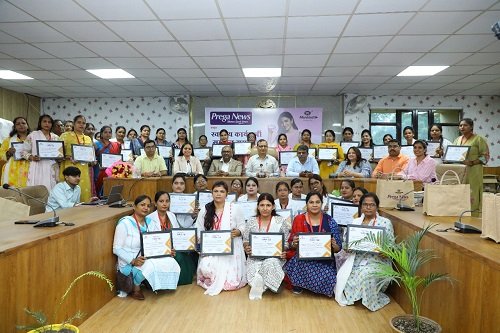 40 ANMs who did excellent work were honored, the program was organized in collaboration with Mankind Prega News