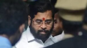 Deputy CM Eknath Shinde arrived to attend the Dahi Handi program, narrowly escaped from the collapse of the stage