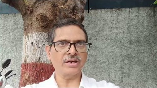 National President of Azad Adhikar Sena Amitabh Thakur submitted a complaint letter on affidavit to the Election Commission