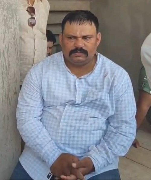 Lucknow Breaking: Fraud of lakhs by impersonating as Electricity Department, questions raised on Electricity Department