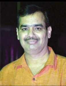 Appeal from textile merchants to give up foreign goods and adopt indigenous products during the festival.